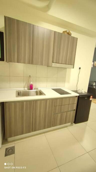 Apartment En1616- Selfcheck-in- Wi-fi- Netflix-pool, 6093 Cyberjaya