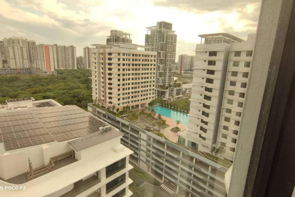 Apartment En1616- Selfcheck-in- Wi-fi- Netflix-pool, 6093 Cyberjaya